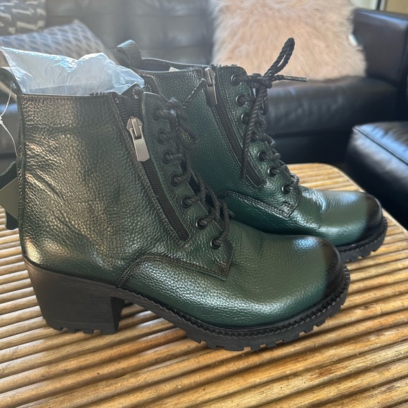 SOLD! Spring Step Yaritza Platform Bootie - Picture 9 of 11